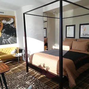  Bed & Breakfast Monts Dome